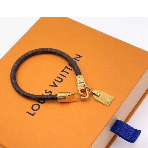 LOUIS VUITTON BRACELETE - Picture 8 of 13